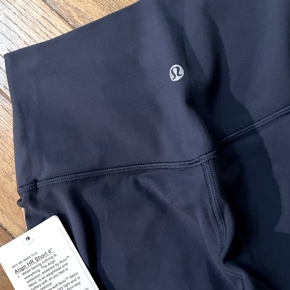 LULULEMON TRUE ALIGN BIKE SHORTS 4” Size 2 4 6  high rise TRUE NAVY Rare 2022 - Picture 8 of 11